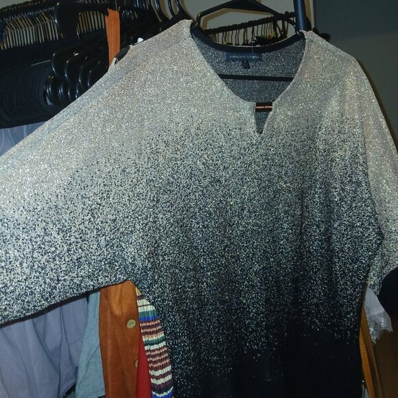 Adrienne Vittadini Gold & Black Blouse – Size XL – New Without Tags - Picture 3 of 4